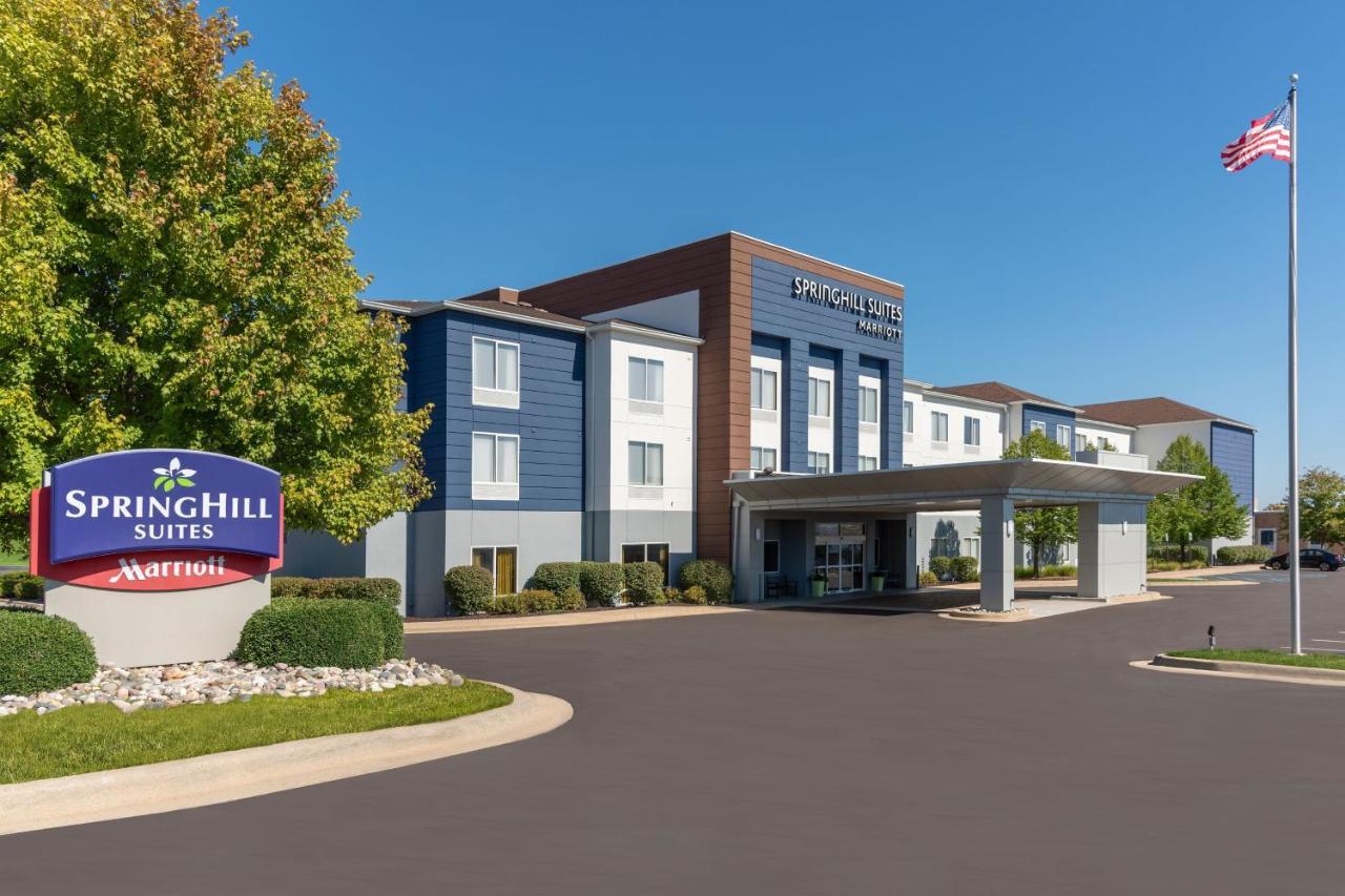 Springhill Suites Grand Rapids North Walker Exterior photo