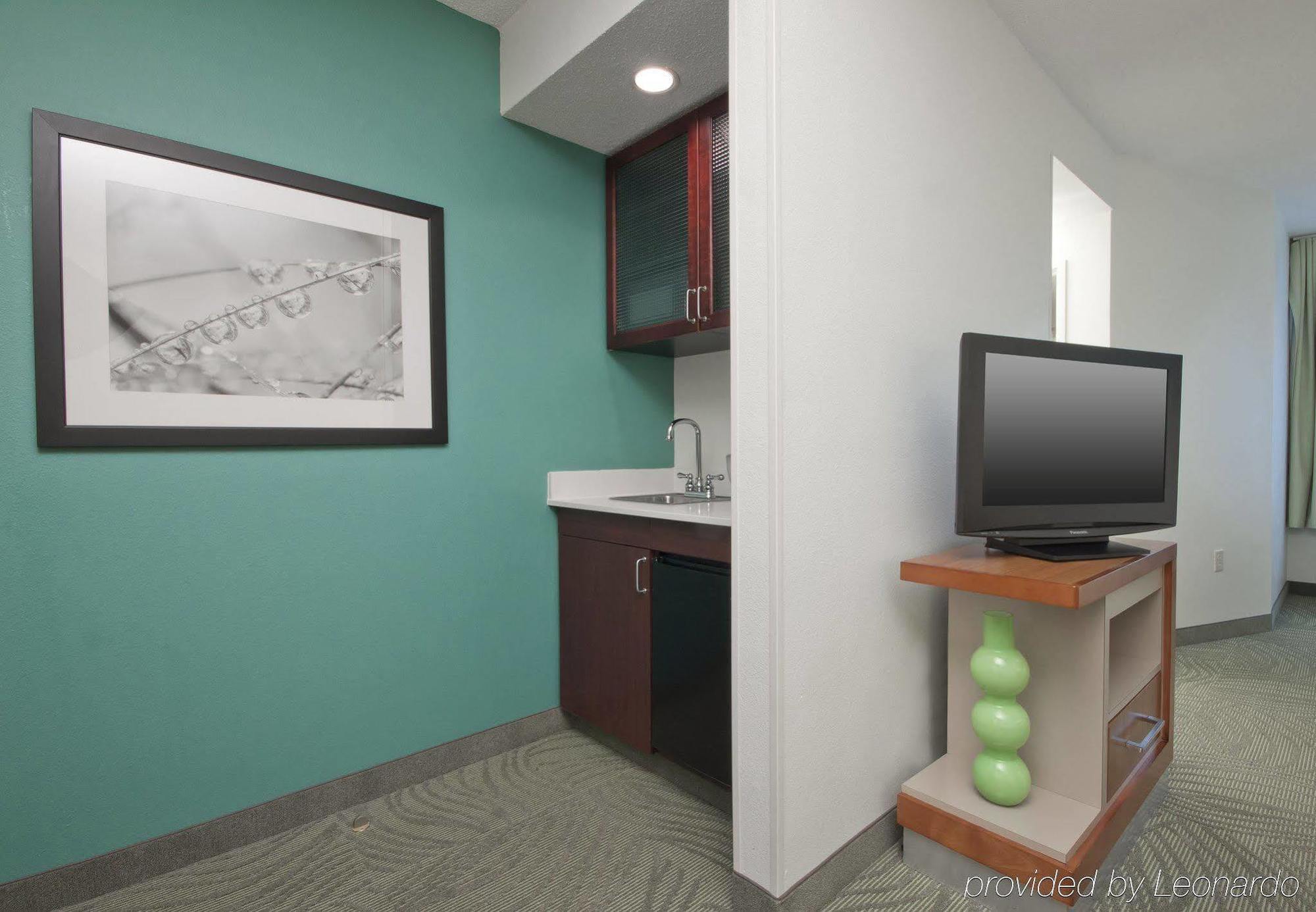 Springhill Suites Grand Rapids North Walker Exterior photo