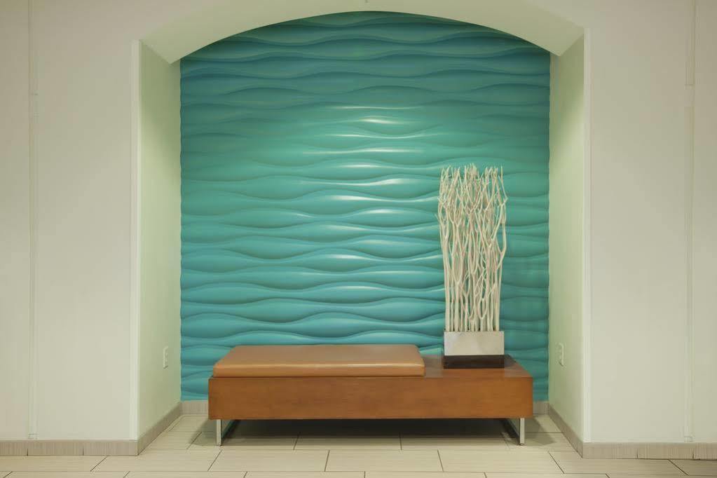 Springhill Suites Grand Rapids North Walker Exterior photo